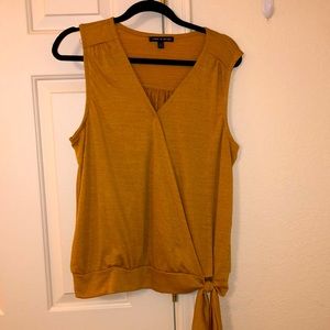 Cute yellow goldish top for summer